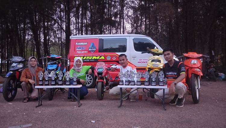 SMK Nusa Mandiri Pemalang Cetak Rekor 17 Podium Juara di Pemalang Road Race Championship 2023