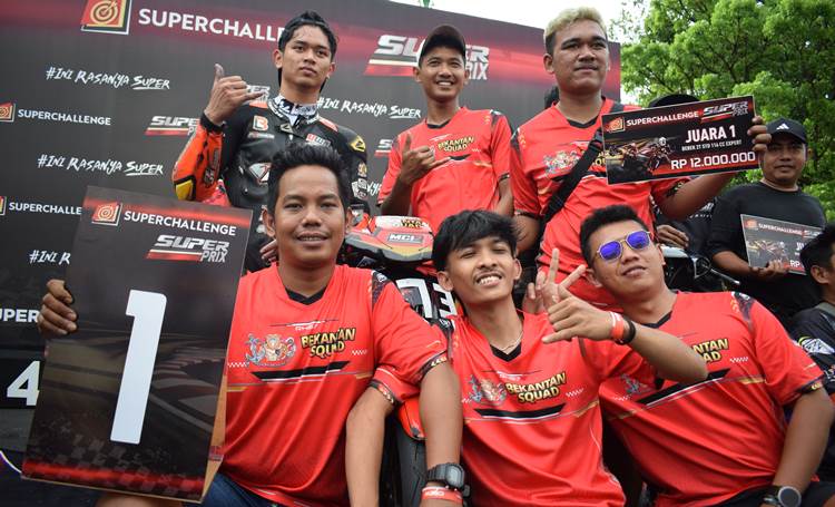 Adu Ganas! F1ZR ‘Bekantan Squad’ Antar Akbar Abud Juara di Purwokerto