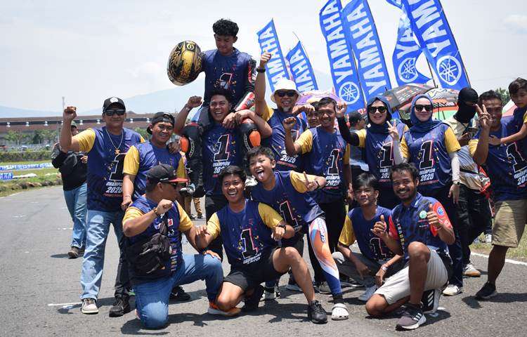 M Diandra Sang Juara Nasional Novice yang Menyapu Panggung Motoprix 2025!