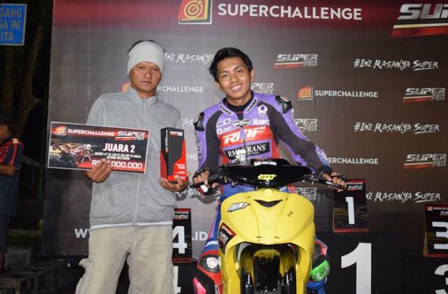 Sentuhan Lokal, Aksi Nasional Malindo Bengkel Kaki-Kaki Mobil Meriahkan Superprix 2025 Sentuhan Lokal, Aksi Nasional Malindo Bengkel Kaki-Kaki Mobil Meriahkan Superprix 2025