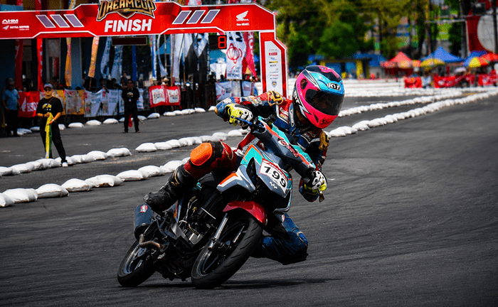 Hendra AW Juara AHDC 2026 Purwokerto, Abiyan Razga Malindo Racing Team Berjaya