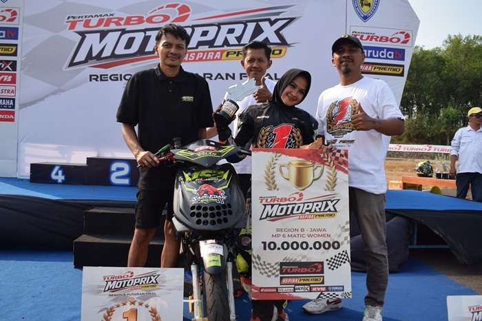 Sapi Edan Racing Team Cetak Hattrick Juara Nasional Matic Women Kejurnas Motoprix, Bos Ipin Siap Lanjut 2027