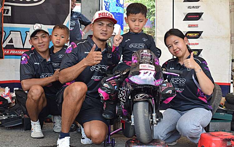 Gibran Pradana Curi Perhatian! Juara MiniGP Boyolali, Kini Bidik Prestasi di Sirkuit Mijen