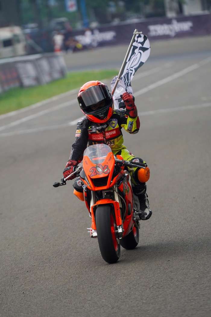 Spider Kids Satria Arfanur Runner-up MotoMini Indonesia Series 2026, Raih Tiket ke Valencia
